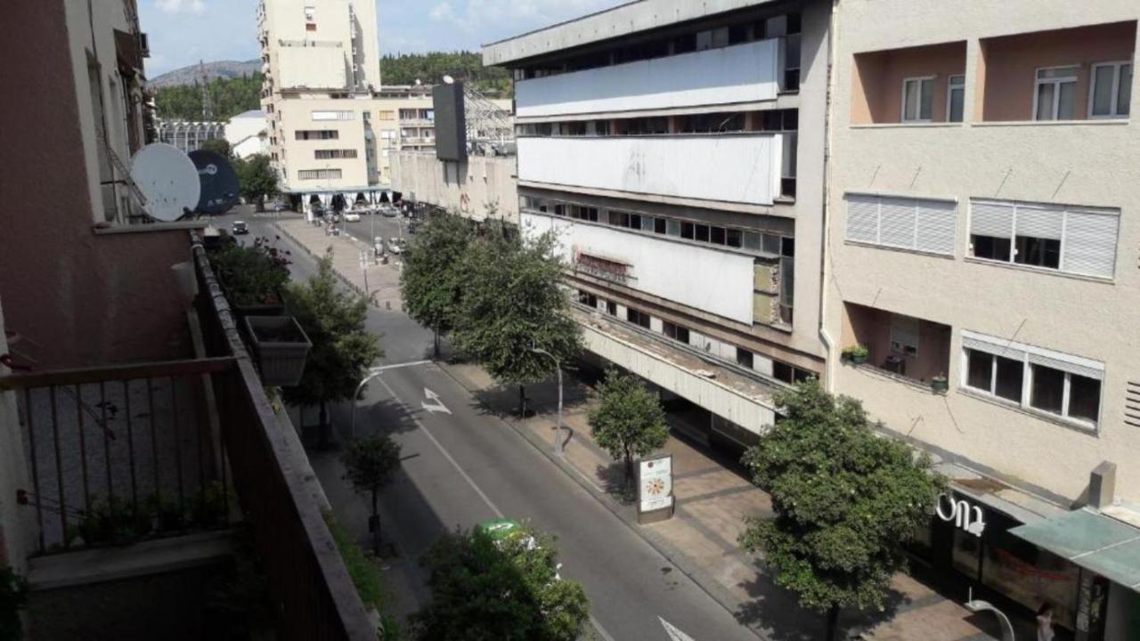 Center Lux Apartment Podgorica Buitenkant foto